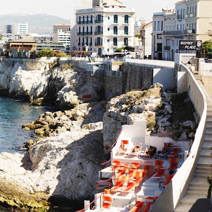 Outdoor terrace seating suitable for families in Toronto